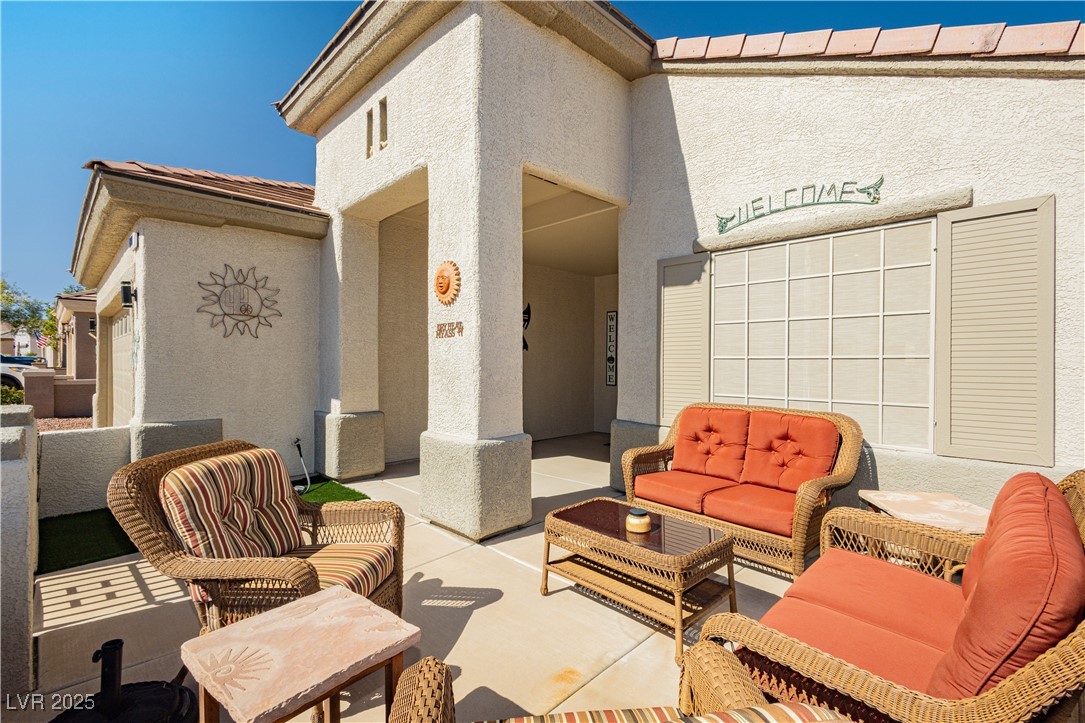 Properties 4 1800 Cypress Bay Avenue