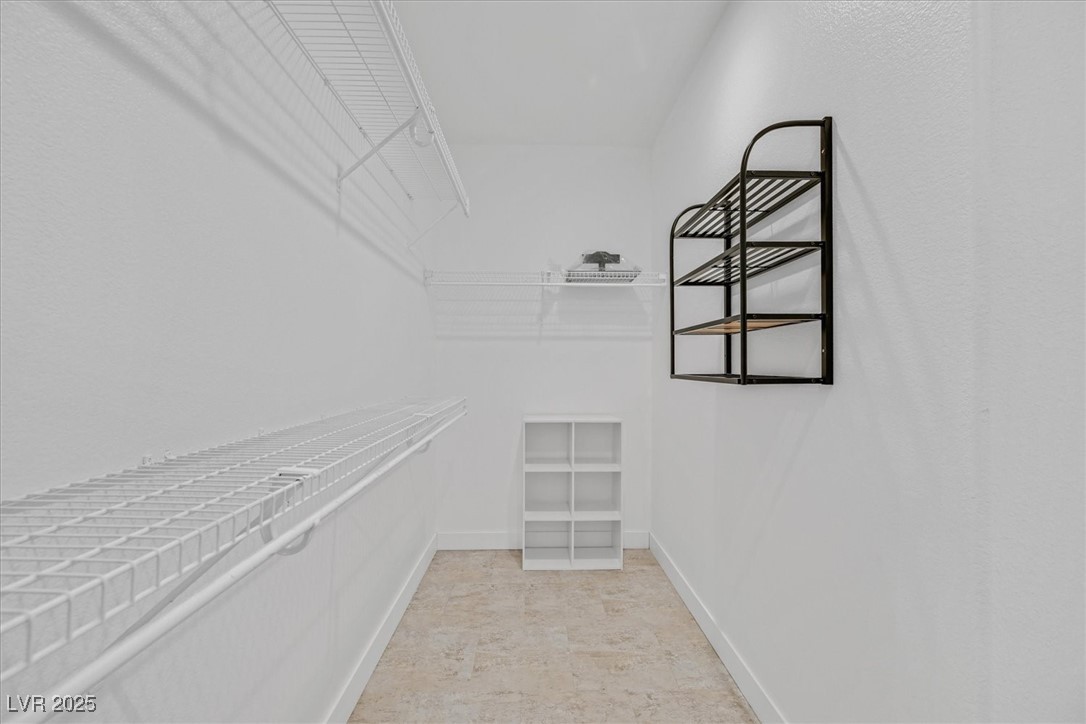 Henderson, Nevada 89044, United States, 3 Bedrooms Bedrooms, ,3 BathroomsBathrooms,Residential,Pending,19368