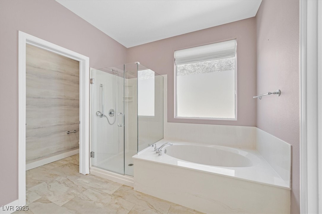 Henderson, Nevada 89044, United States, 3 Bedrooms Bedrooms, ,3 BathroomsBathrooms,Residential,Pending,19368