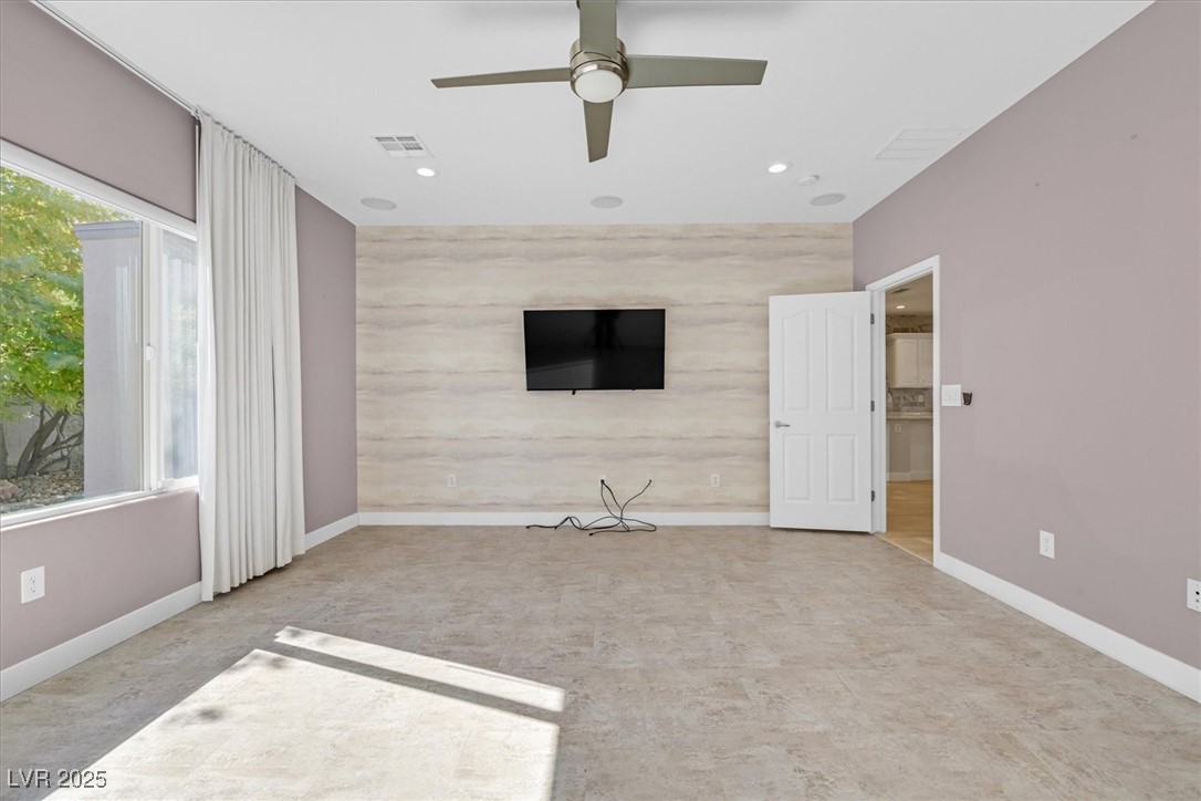 Henderson, Nevada 89044, United States, 3 Bedrooms Bedrooms, ,3 BathroomsBathrooms,Residential,Pending,19368