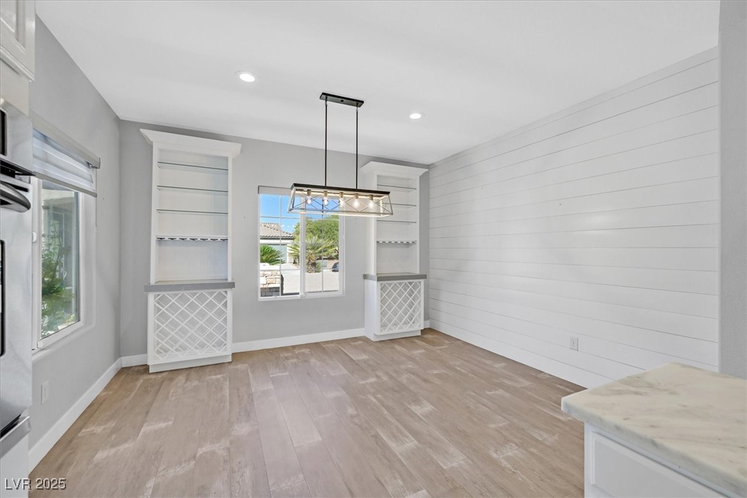 Henderson, Nevada 89044, United States, 3 Bedrooms Bedrooms, ,3 BathroomsBathrooms,Residential,Pending,19368