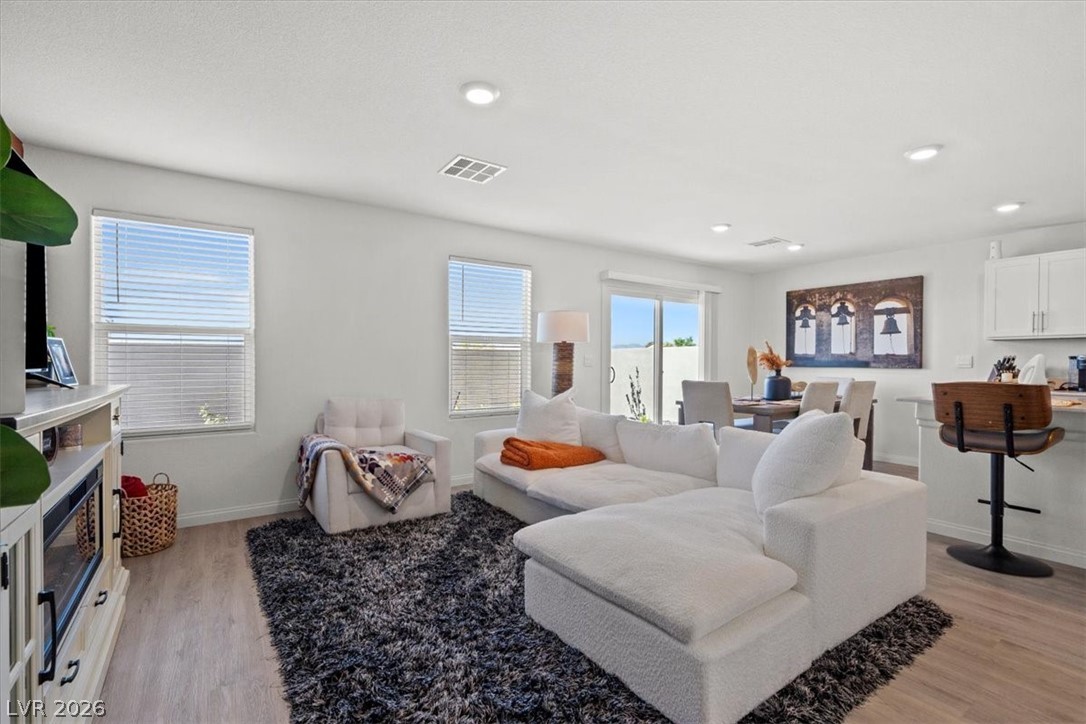 619 Peaceful Rock Avenue