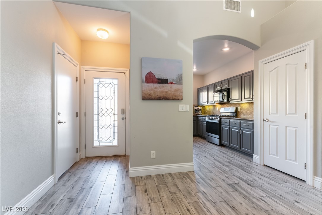 8325 Teton Crest Place