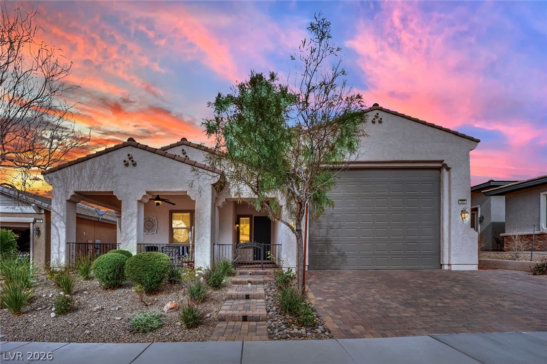 512 Heritage Bridge Avenue