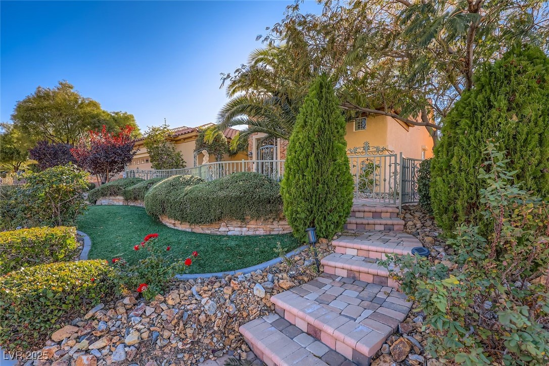 2151 Bannerwood Street