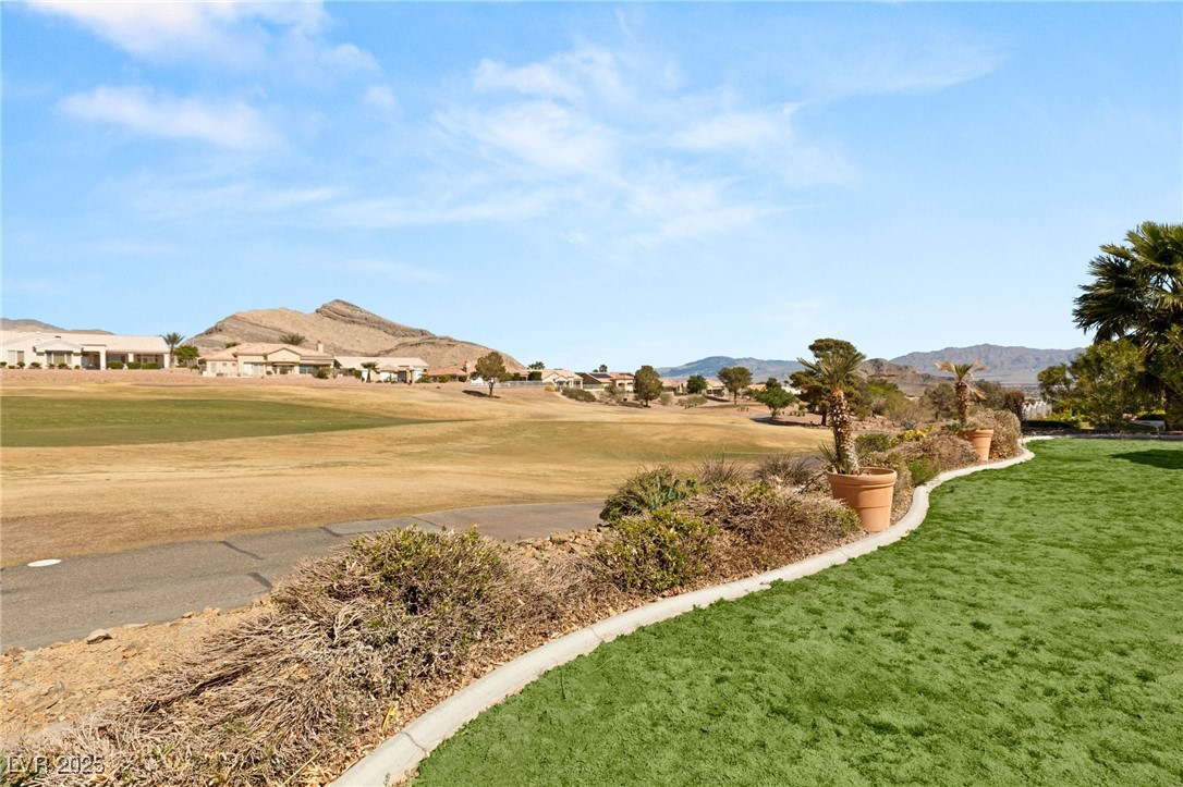 10712 Back Plains Drive, Las Vegas, Nevada image 38