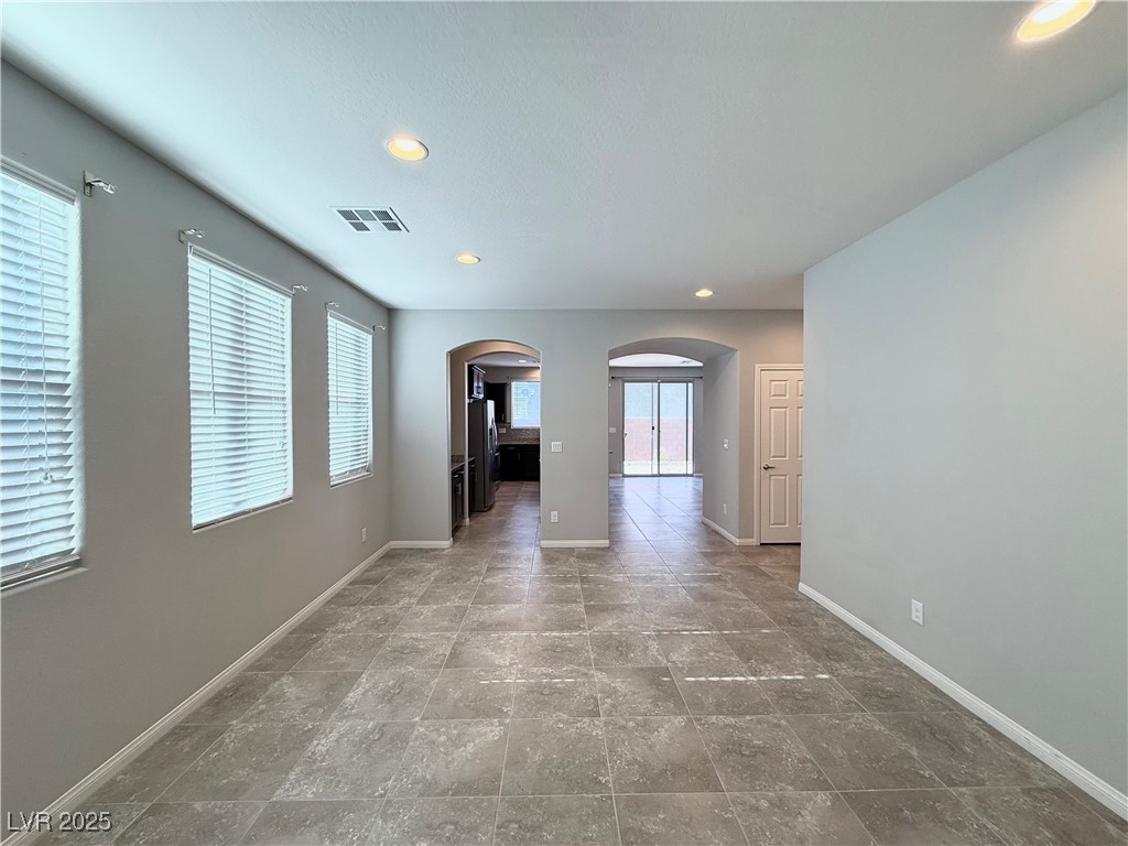 22 Kaku Ridge Way