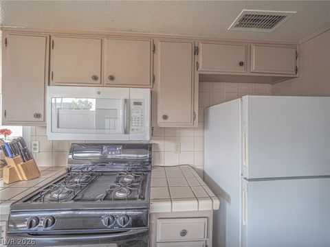 Tiny photo for 1370 Vegas Valley Drive #43, Las Vegas, NV 89169 (MLS # 2799747)