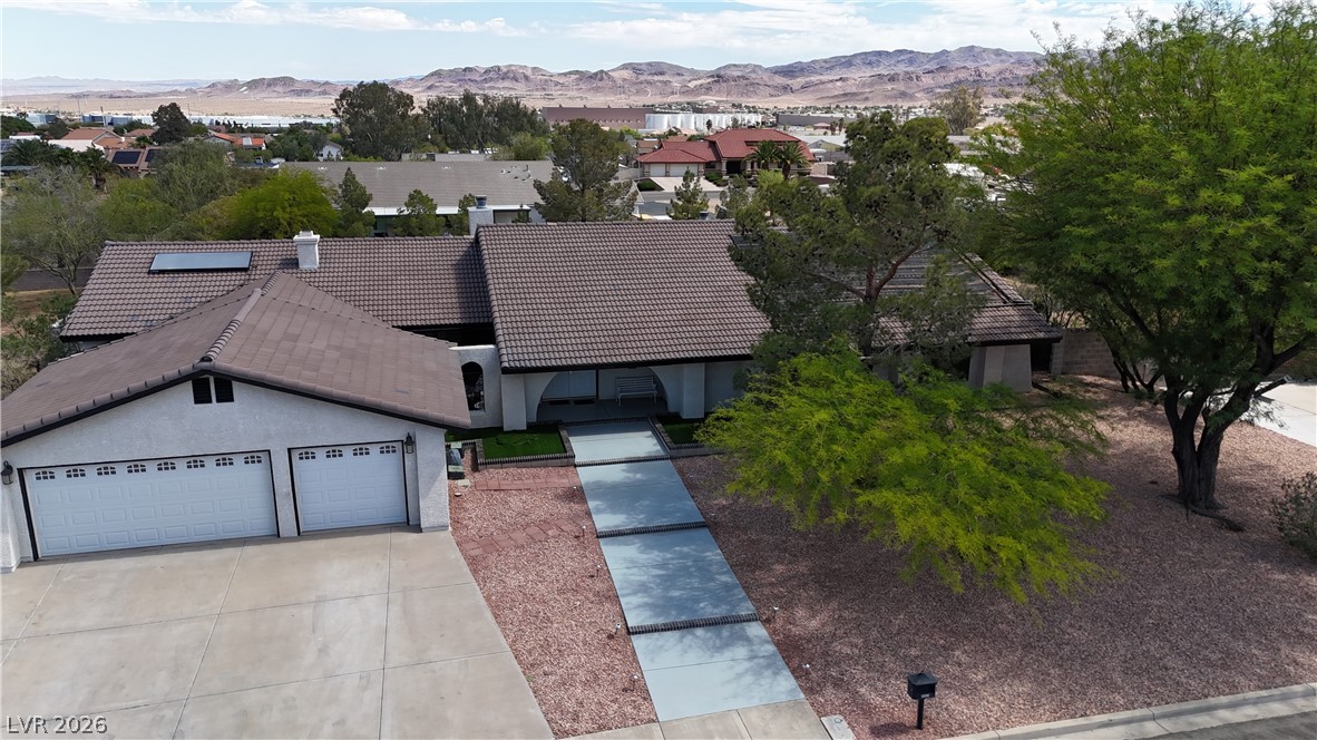 1012 Santa Ynez Avenue