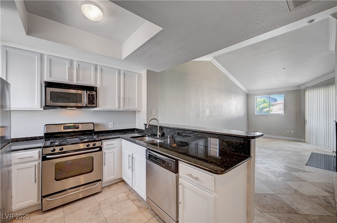 260 E Flamingo Road 416