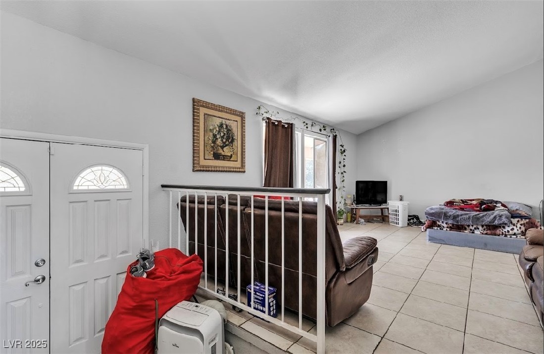 Las Vegas, Nevada 89103, United States, 5 Bedrooms Bedrooms, ,3 BathroomsBathrooms,Residential,Active,111581