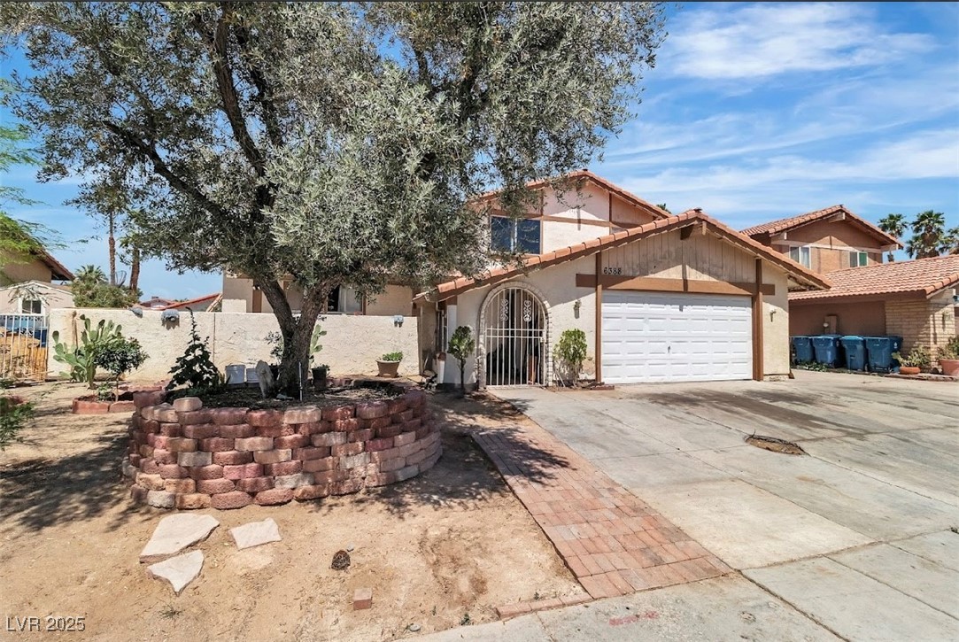Las Vegas, Nevada 89103, United States, 5 Bedrooms Bedrooms, ,3 BathroomsBathrooms,Residential,Active,111581