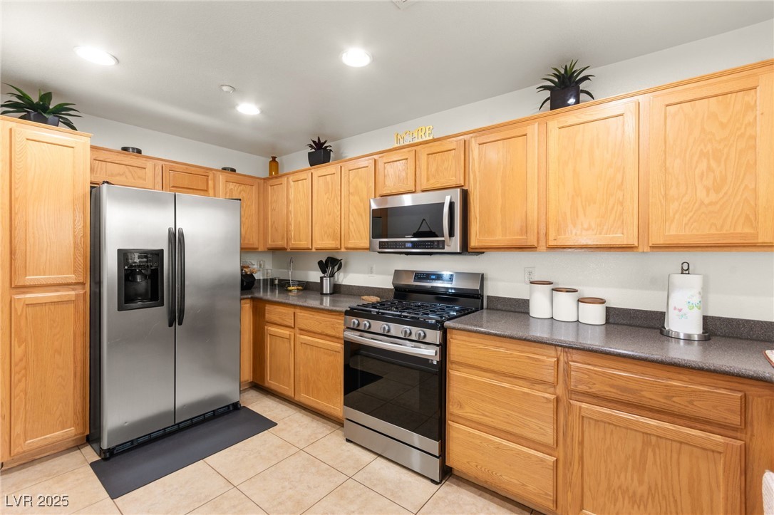 6488 Bentley Wood Court, Las Vegas, Nevada image 11