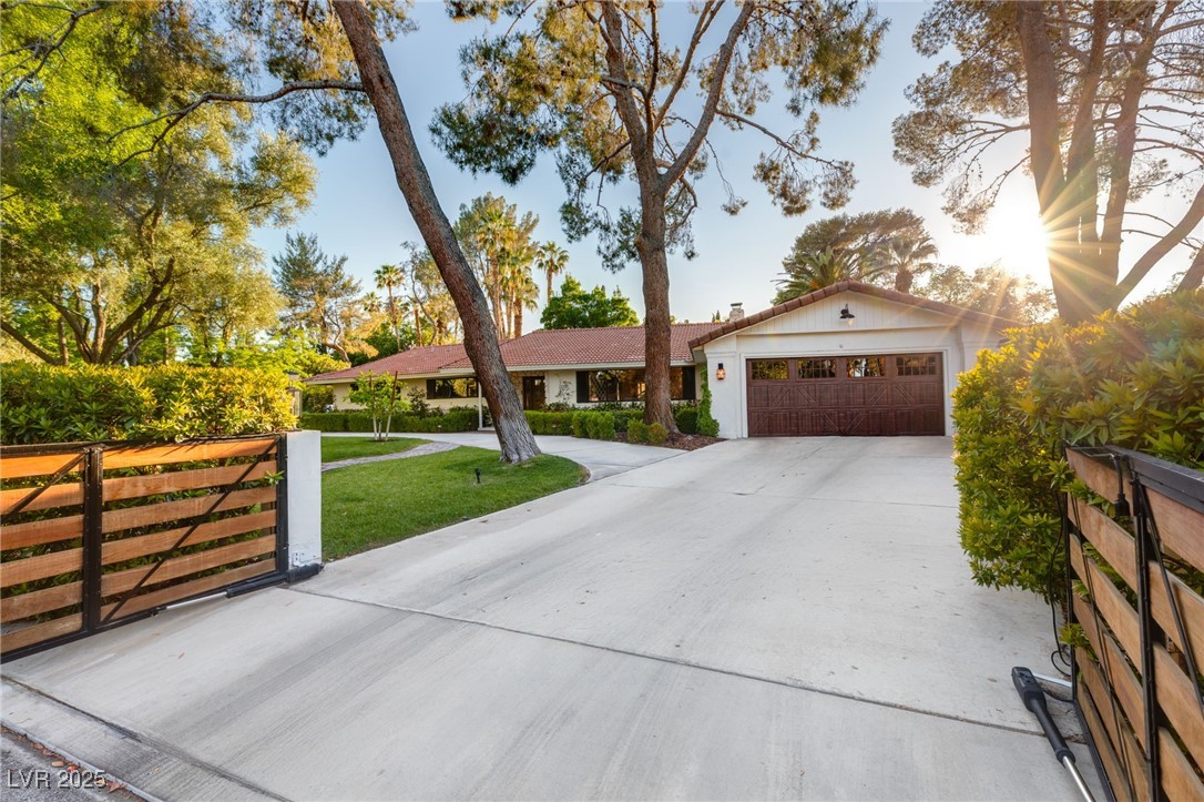 Properties 4 200 STONEWOOD Court