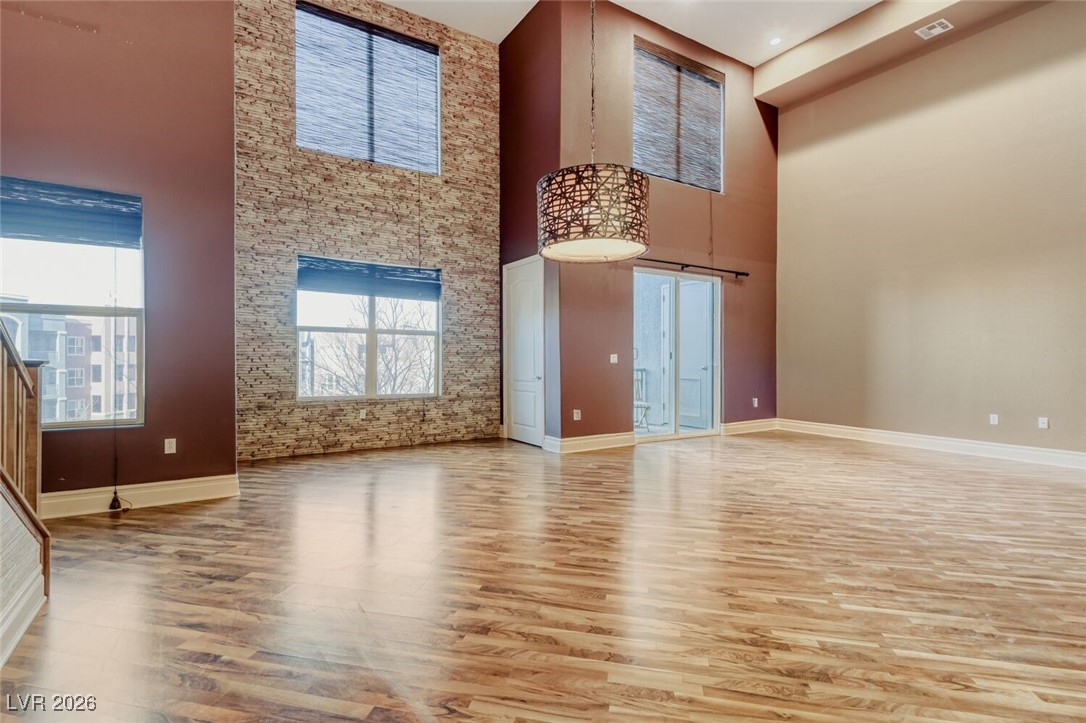 62 E Serene Avenue 429