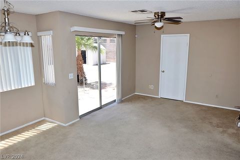 Single Family Residence in Laughlin NV 3051 Paseo Canyon Lane 11.jpg