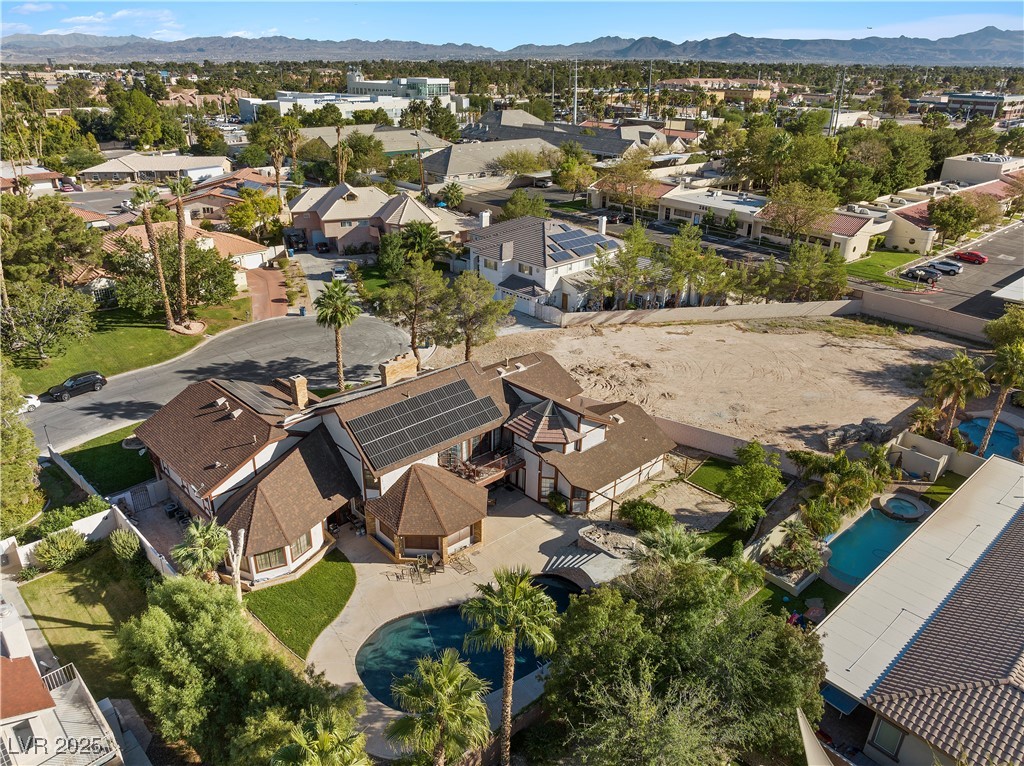 3969 Royal Viking Way
