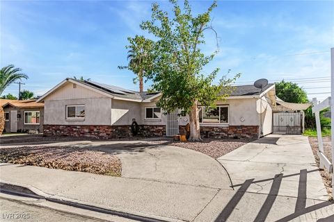 2013 Balzar Avenue North Las Vegas NV 89032