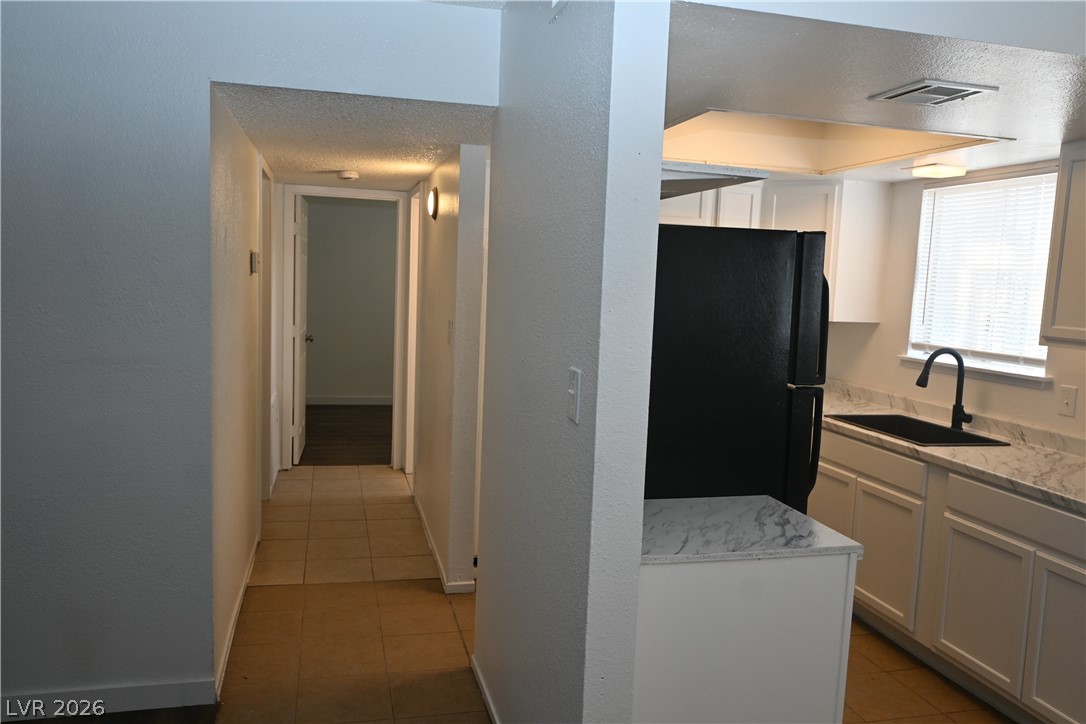 2301 Stewart Avenue B