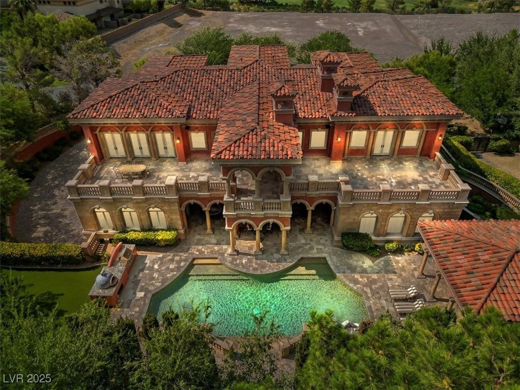 Photo of 19 Eagles Landing Lane, Las Vegas, NV 89141 (MLS # 2696872)