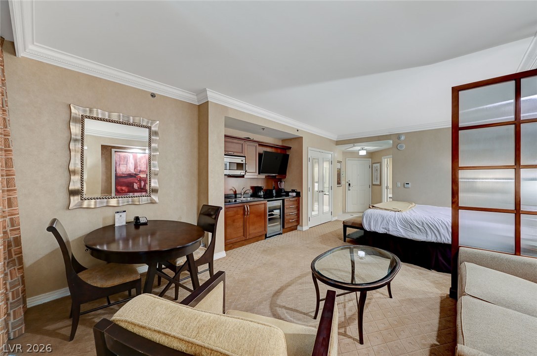 145 E Harmon Avenue 1419