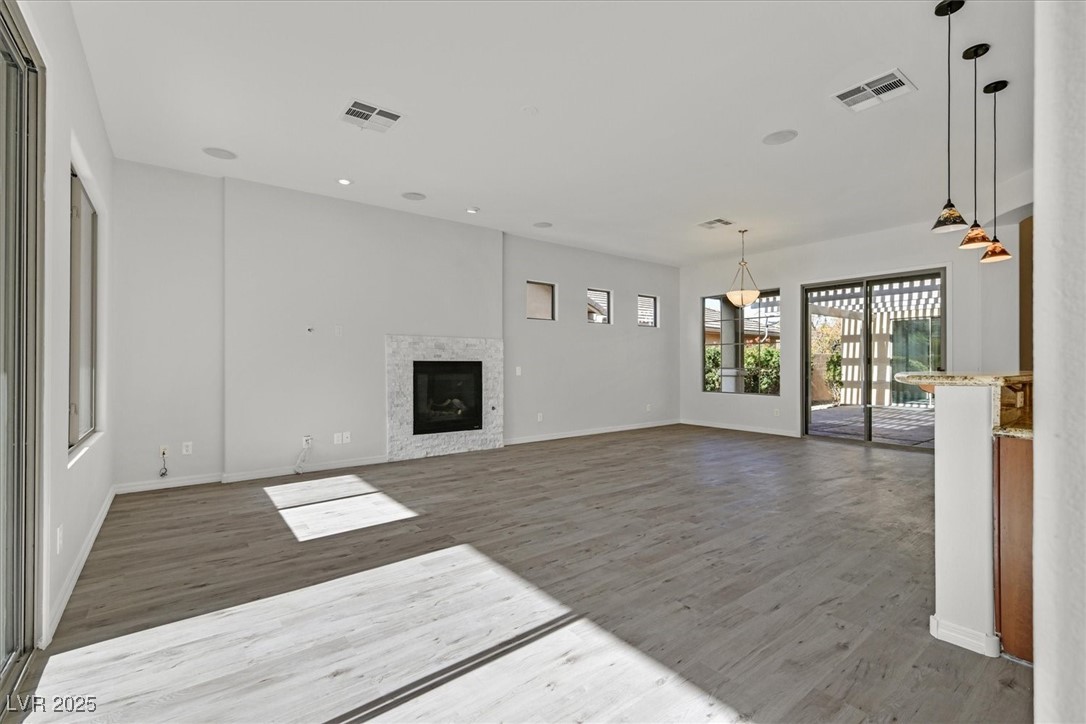 33 Glade Water Drive