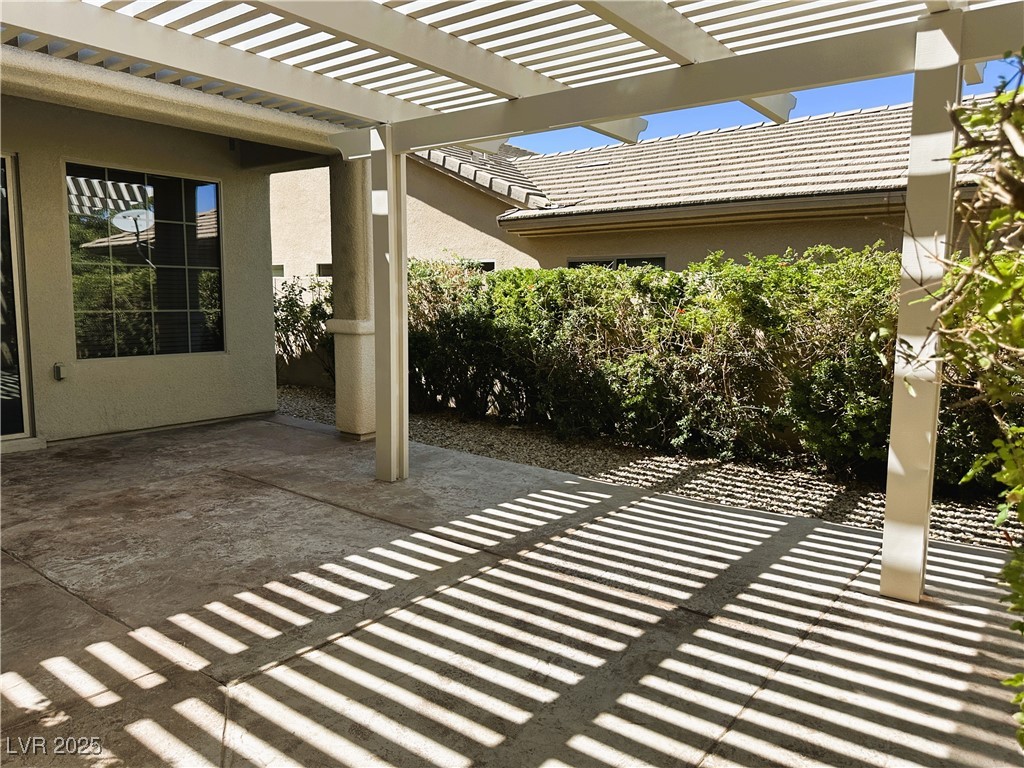 33 Glade Water Drive