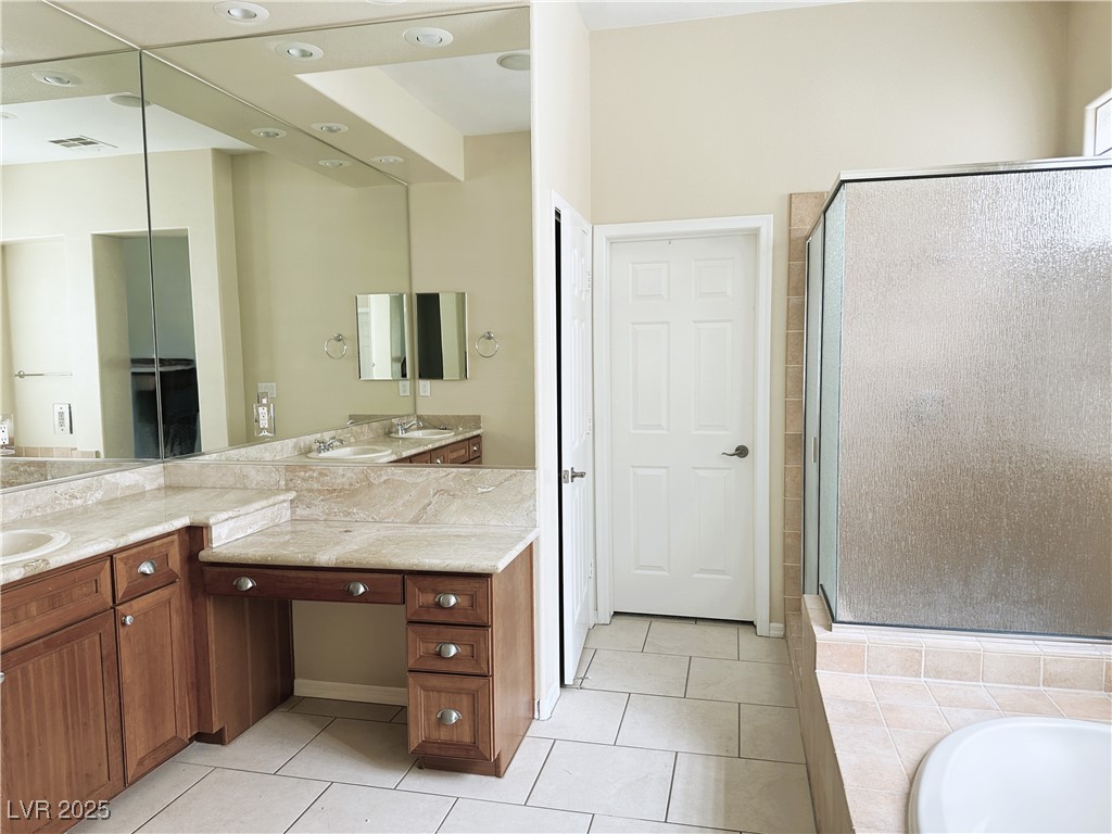 33 Glade Water Drive