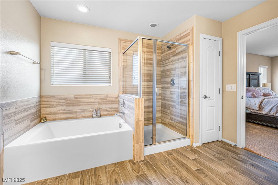 Las Vegas, Nevada 89166, United States, 5 Bedrooms Bedrooms, ,3 BathroomsBathrooms,Residential,Active,184122