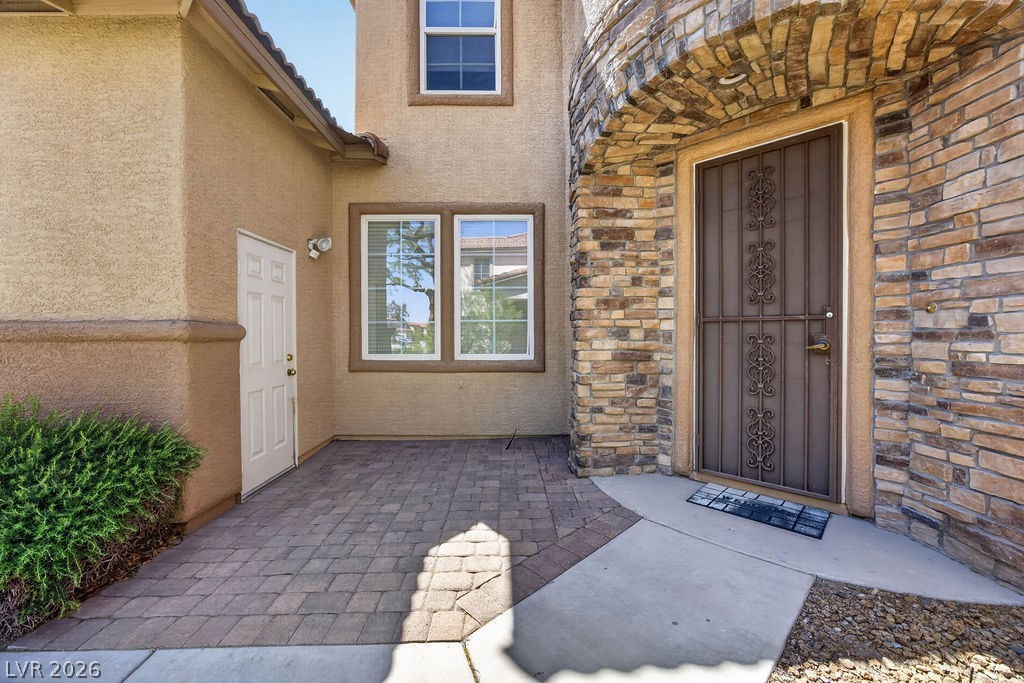 7704 W Mesa Verde Lane