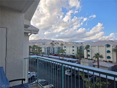Condo For Sale - 3550 Bay Sands Drive #3077<br/> Clark County, Laughlin, NV 89029