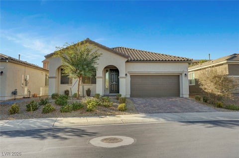 Homes For Sale - 6117 Bugsy Street<br/> North Las Vegas, NV 89081