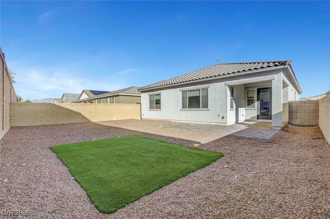 Properties 2 6117 Bugsy Street