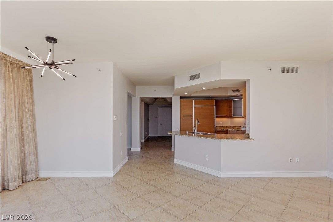 322 Karen Avenue 2708