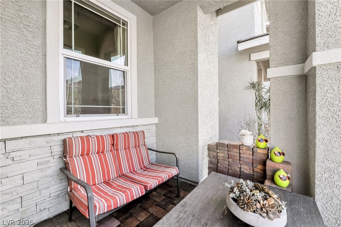 692 Cottonwood Hill Place