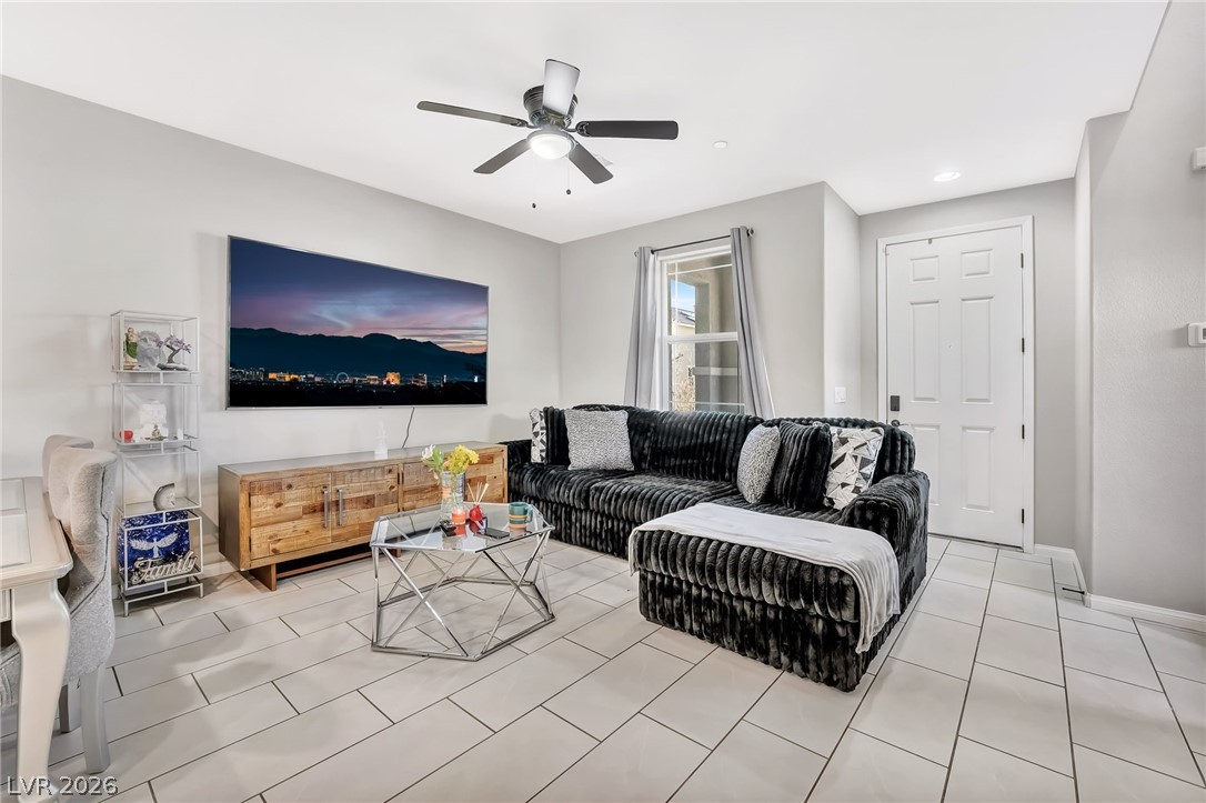 692 Cottonwood Hill Place