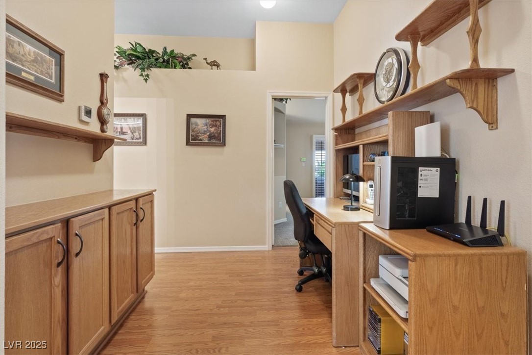 8272 Beaverbrook Way, Las Vegas, Nevada image 13
