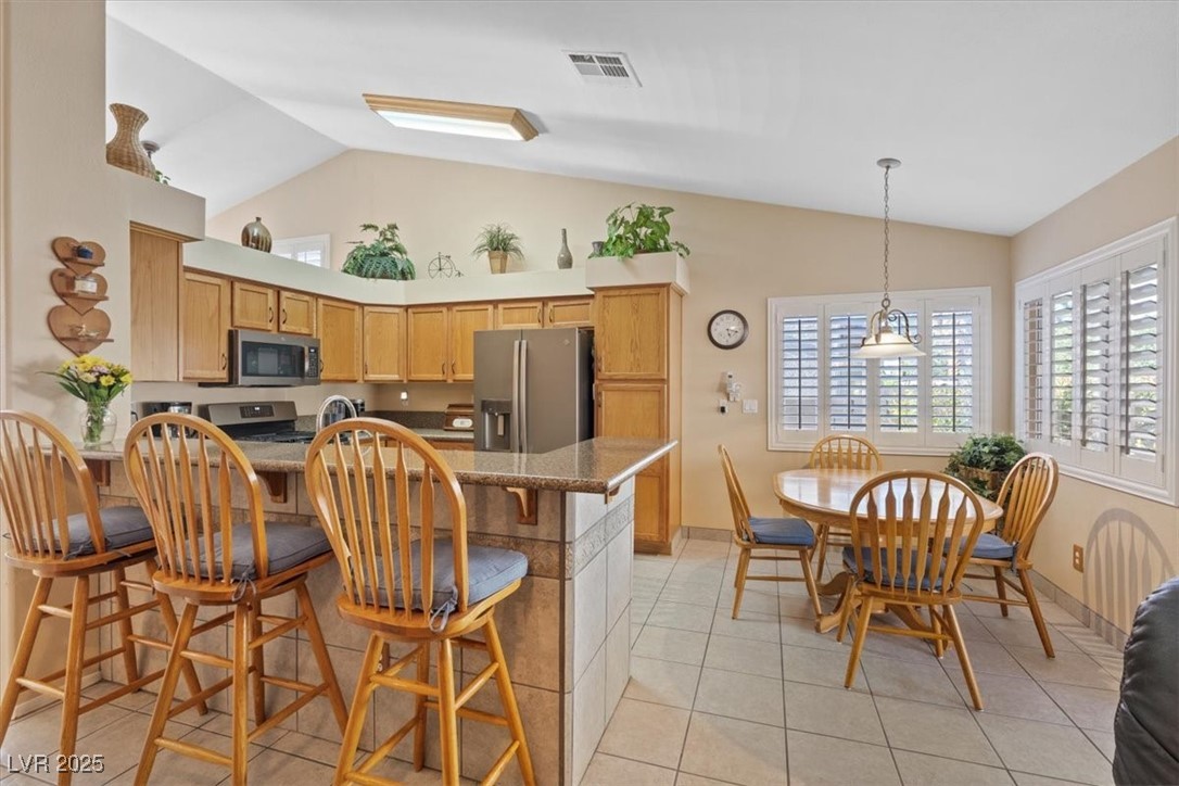 8272 Beaverbrook Way, Las Vegas, Nevada image 9