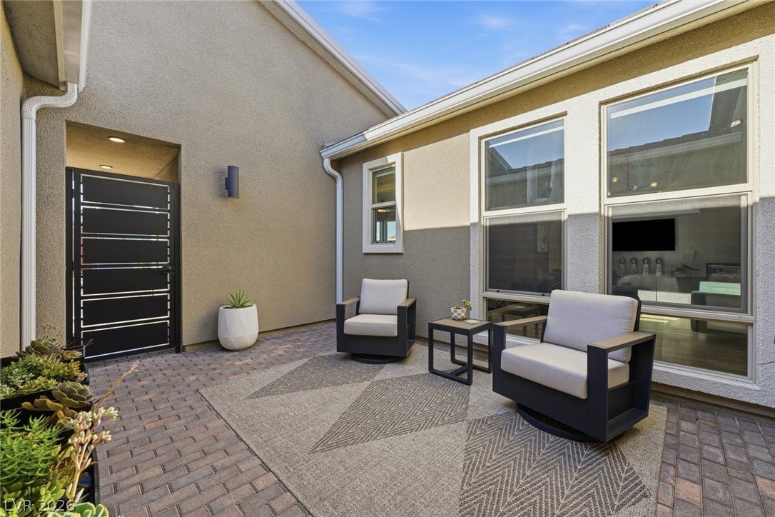 10253 Barnett Hill Court
