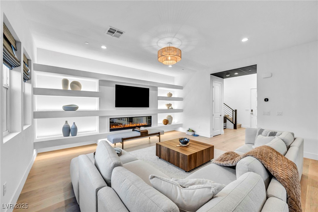 9050 Dolce Brezza Street