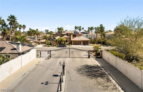 Tiny photo for 1700 Fairgate Court, Las Vegas, NV 89117 (MLS # 2785422)