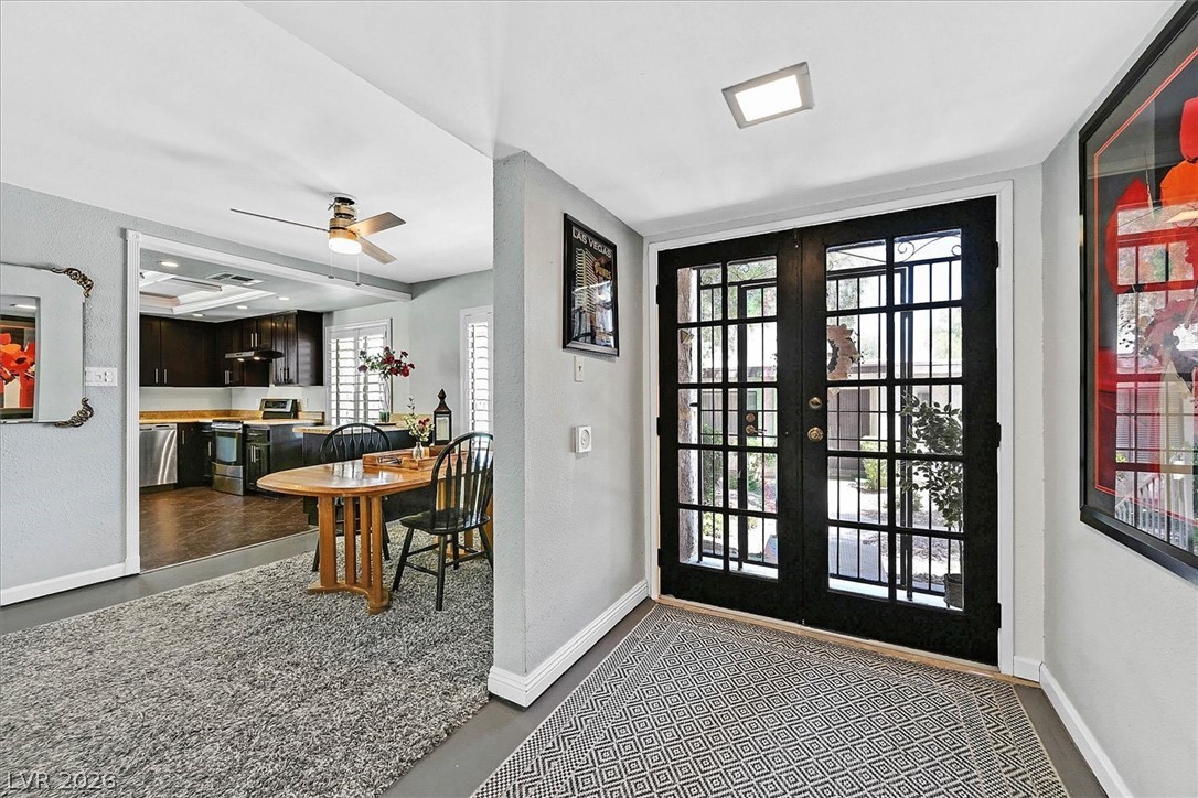 2450 El Paseo Circle