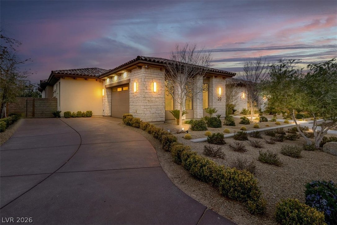 20 Pebble Hills Court