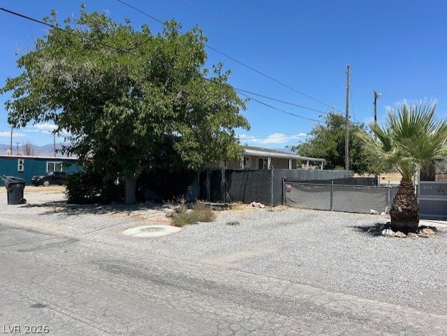 1061 S Comstock Circle