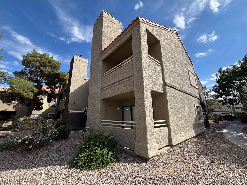 5064 S Rainbow Boulevard 105