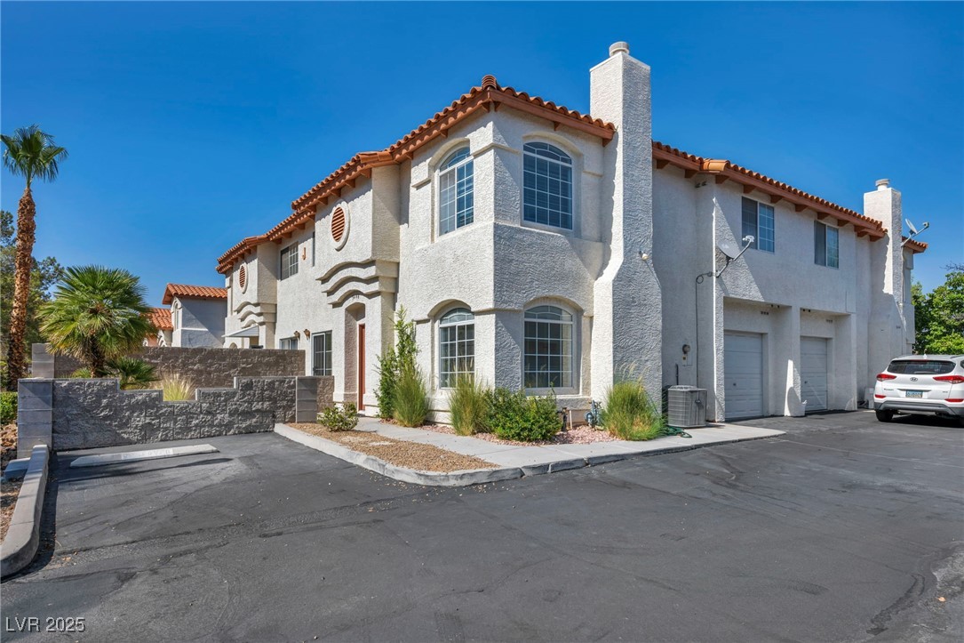 Properties 1 3448 Twilight Star Drive
