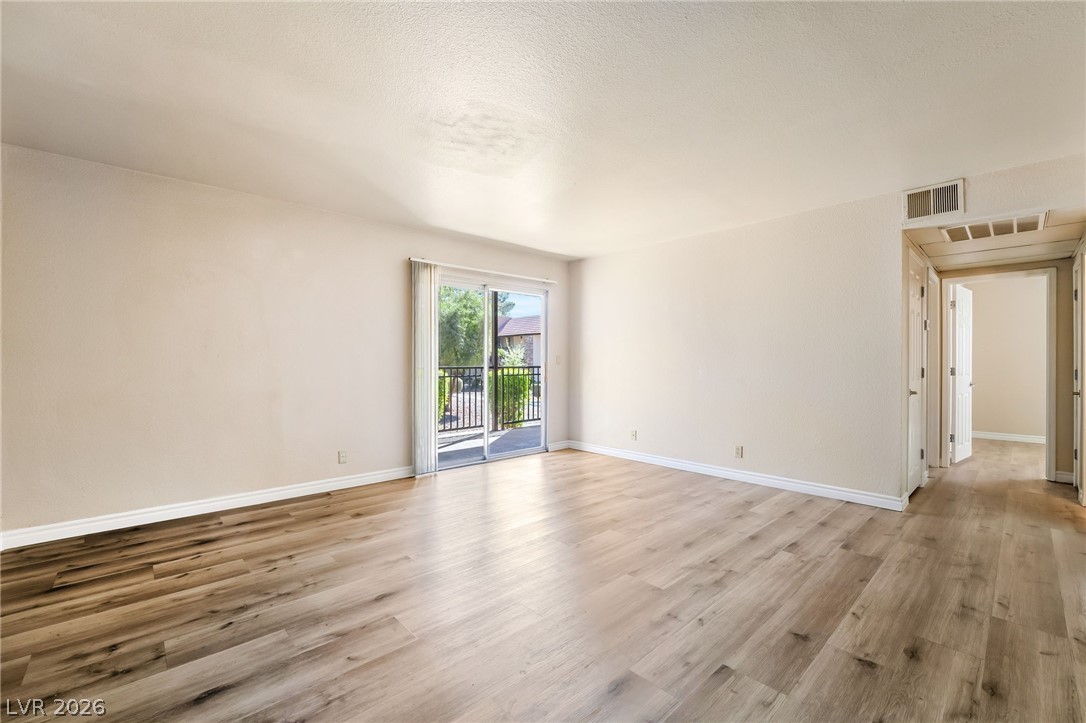 5062 River Glen Drive 151