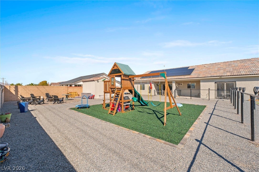 4621 Honey Locust Drive