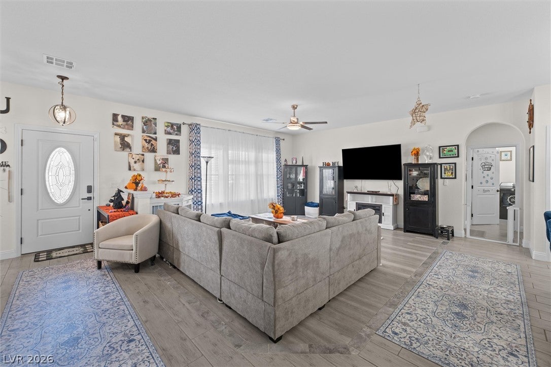 4621 Honey Locust Drive