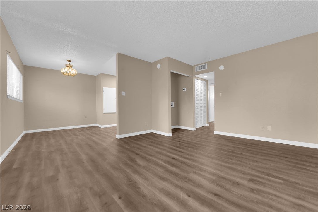 350 Desert Inn Road E201